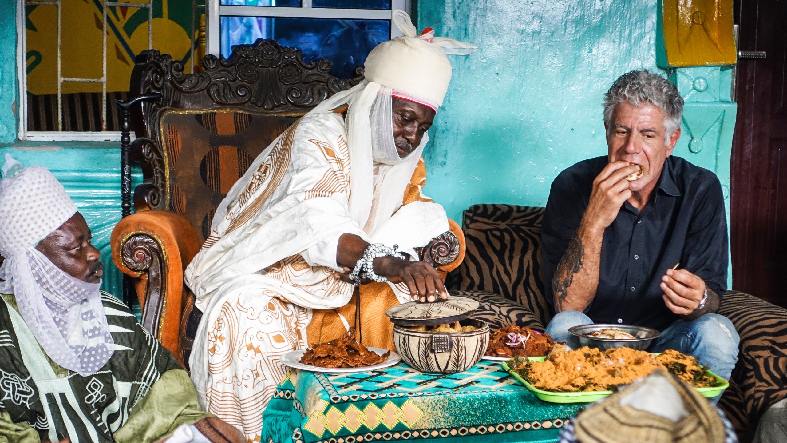 Anthony Bourdain trying a local mean in the Northern part of Nigeria