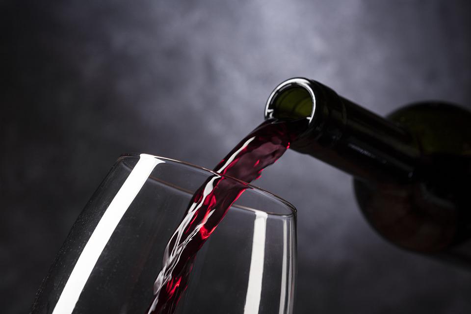 5 Reasons You Need To Drink More Wine – Research  